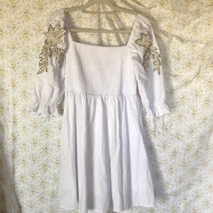 ANRABESS white midi dress 3/4 floral rhinestone & sequined bell sleeve. Size M.